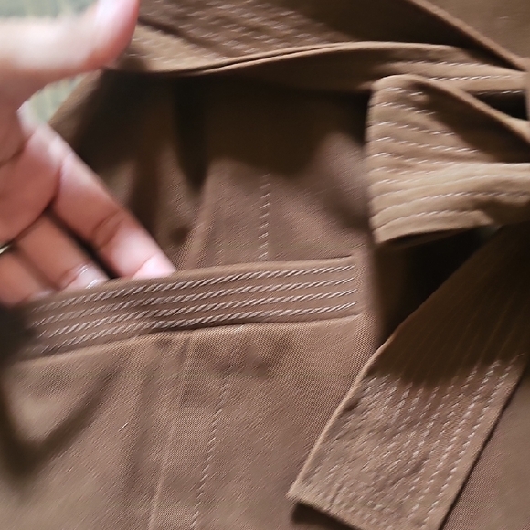 VINTAGE Tan Double-Breasted Trench Coat - Picture 3 of 7